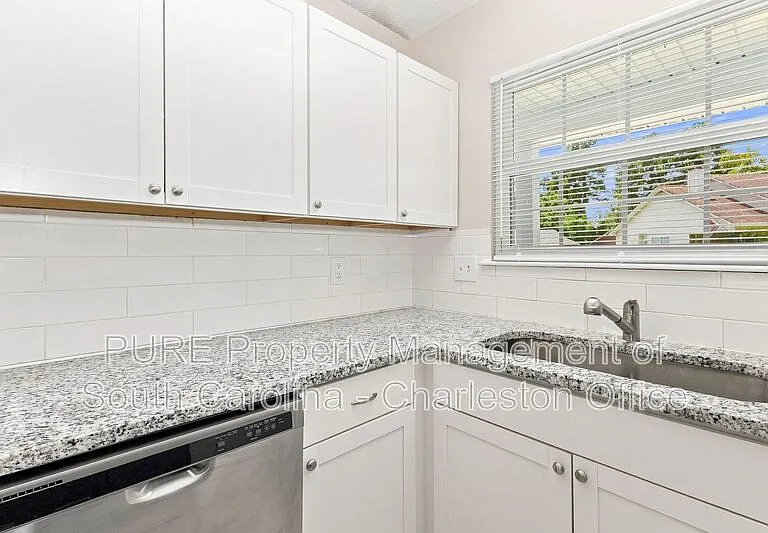 9610 N Cardinal Dr — Photo 6