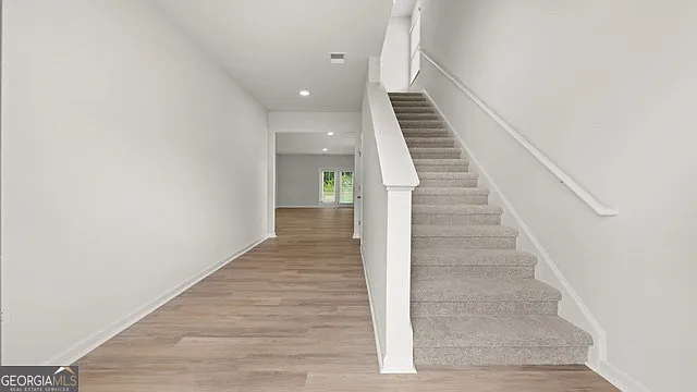 97 Babcock Dr NE — Photo 4