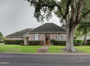 705 E 6th St, Crowley, LA 70526