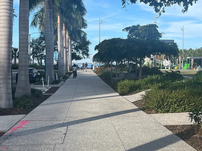 Boulevard of the Art promenade connecting to Condo on the Bay's Main Entrance - Looking west towards beautiful Sarasota Bay