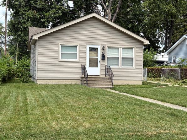 60 W Meyers Ave