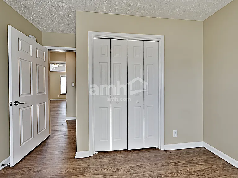 145 Buttermere Dr — Photo 13