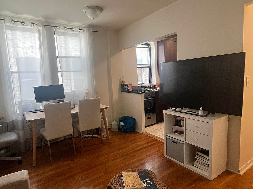 1st image of 506 Amsterdam Ave APT 5A