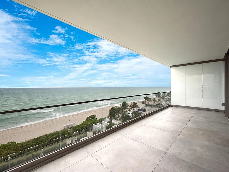 2000 Ocean Dr #5A — Photo 21