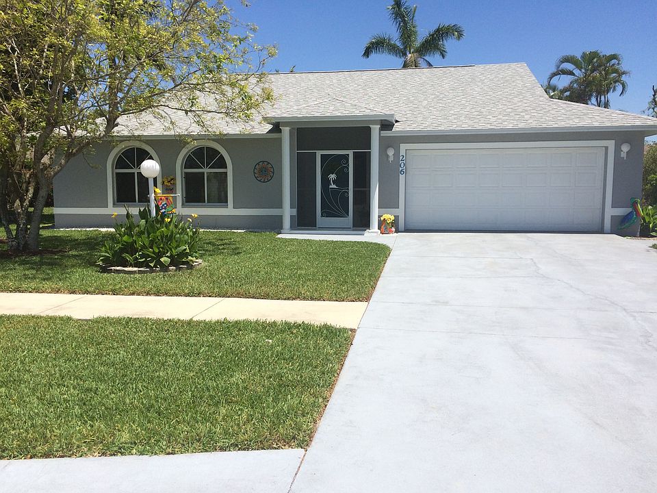 1st image of 206 Marseille Dr