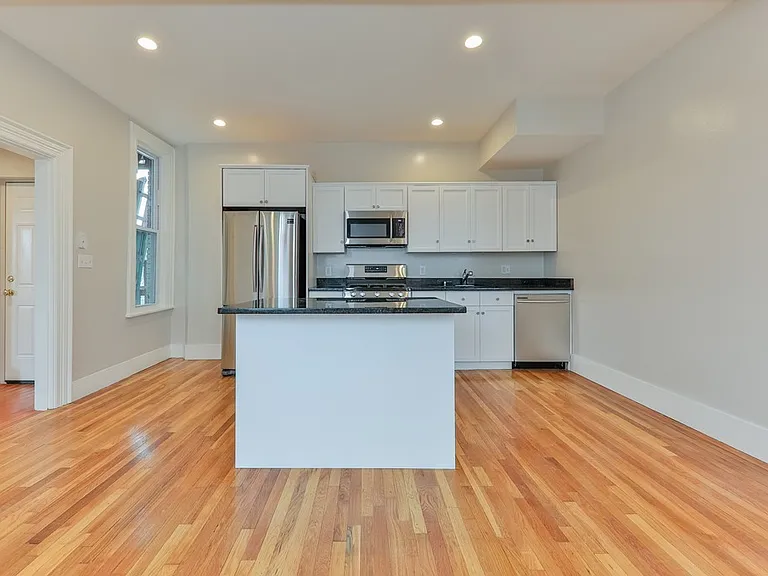 126 Washington Ave #2 — Photo 5