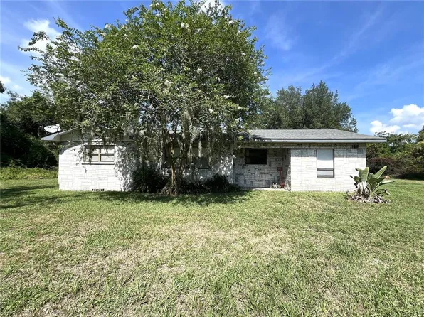2112 Clemons Rd, Plant City, FL 33566