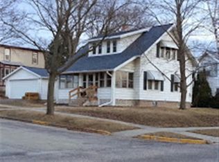 602 Mound St, Baraboo, WI 53913
