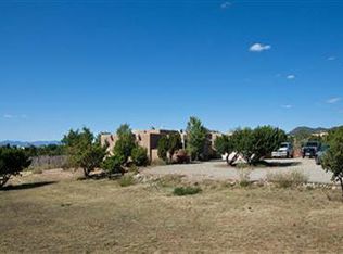 6 Buena Ventura Pl, Santa Fe, NM 87508