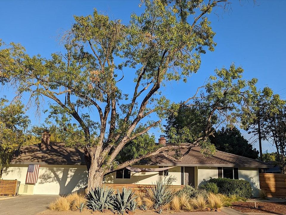 1st image of 5101 S Land Park Dr