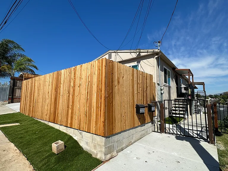 2339 Van Ness Ave #B — Photo 33