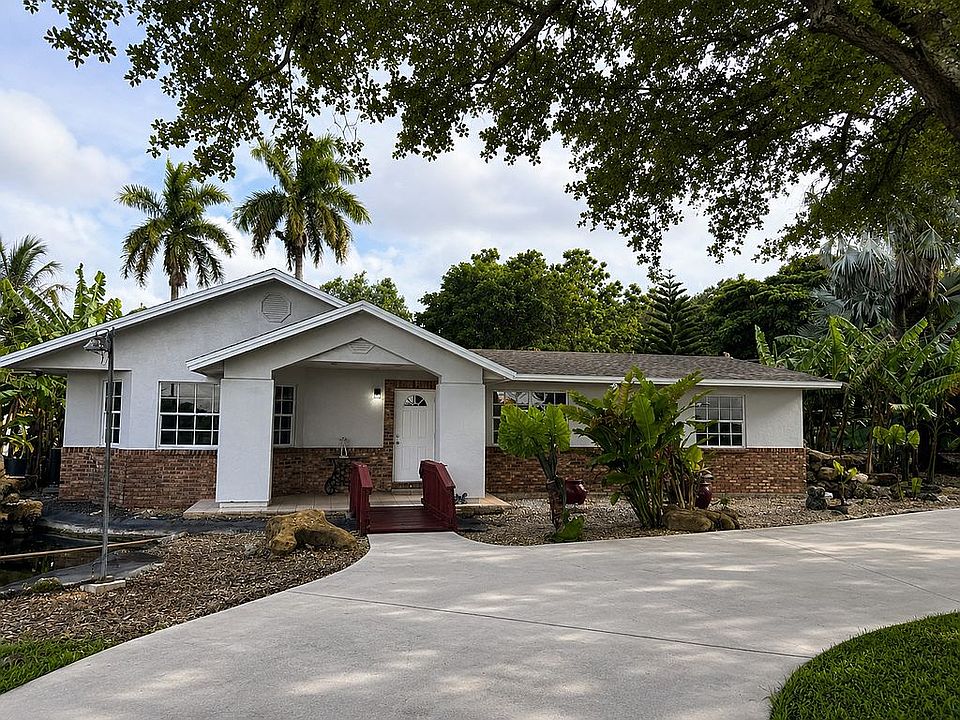 1st image of 17880 SW 168th St