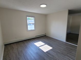 8 William St APT 2, Glens Falls, NY 12801