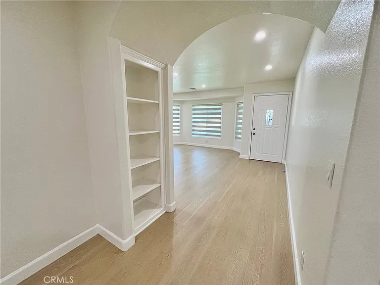 759 E Avenue J6 — Photo 11