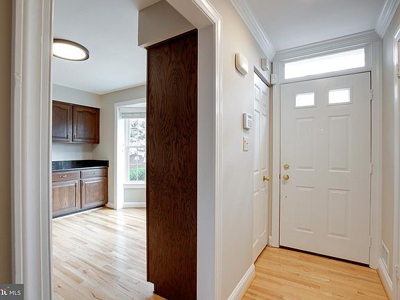 2nd image of 6502 Westhaven Ln