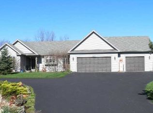 5683 Ontario Center Rd, Ontario, NY 14519