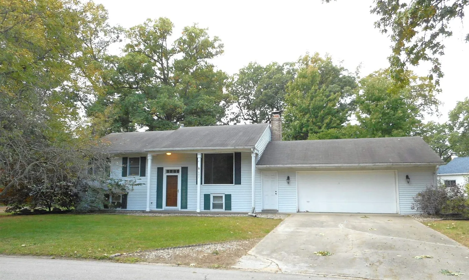 1807 Rosemont Ave photo 1