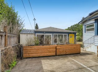 5226 SE Francis St #B, Portland, OR 97206