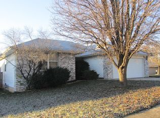 3106 E Kingsley St, Springfield, MO 65804