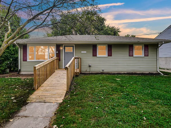 3326 E 20th Pl, Lake Station, IN 46405