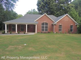 7785 Shamrock Rd, Millington, TN 38053