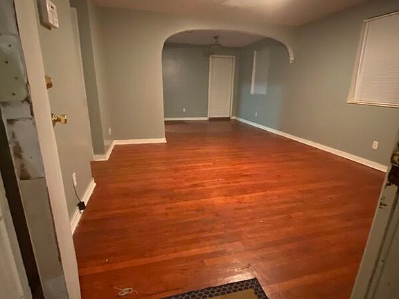 2nd image of 1728 Grunthal St Unit 1