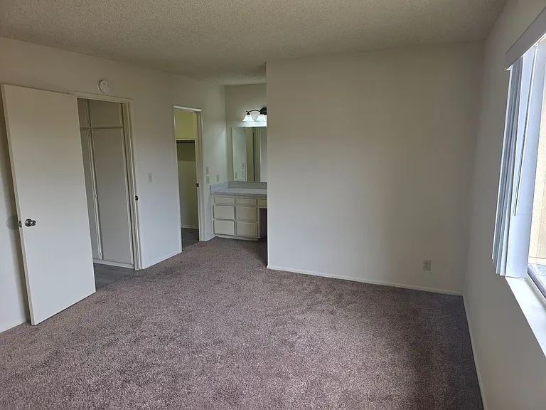 ANO3236 — Photo 12