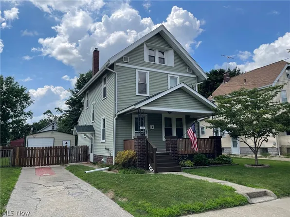 1198 Sherman St, Akron, OH 44301
