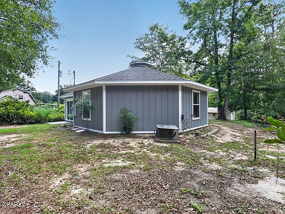 4th image of 2757 Muir Ln