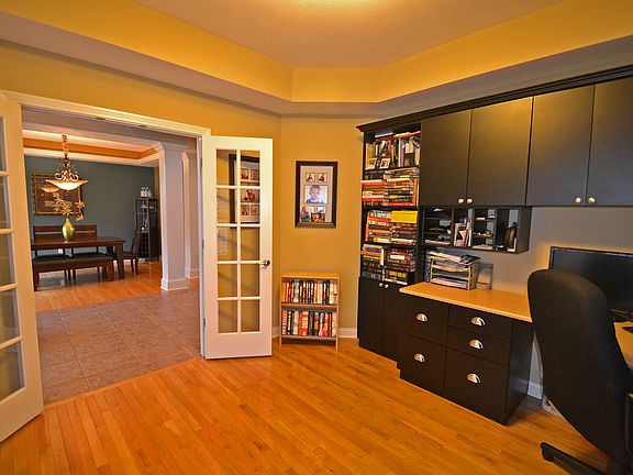3rd image of 1564 E Greyhawk Way