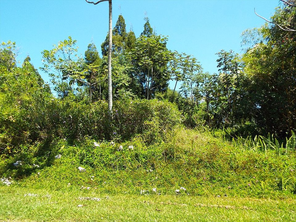 2nd image of 14th Ave Lot 1061