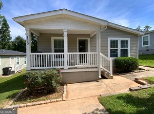 130 Bob White Ln, Newnan, GA 30263