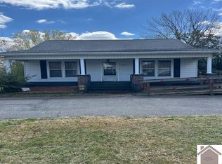 3602 Lovelaceville Rd, Paducah, KY 42001