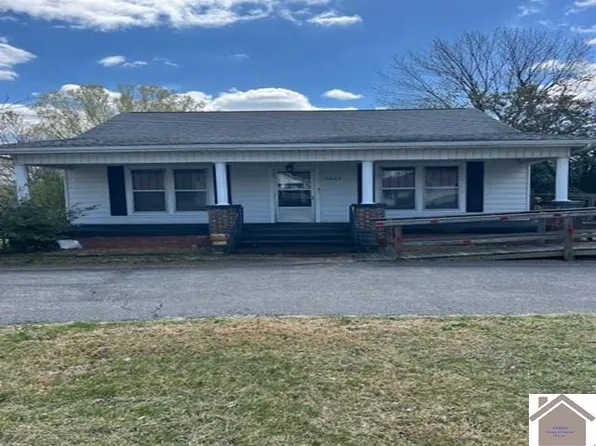 3602 Lovelaceville Rd, Paducah, KY 42001