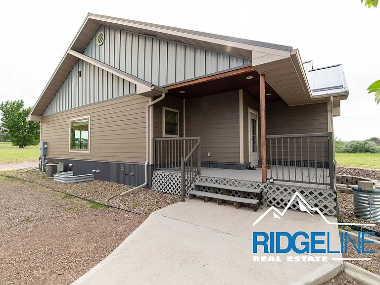 21 Sandstone Ln #1 — Photo 2