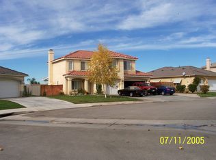 1012 Cottonwood Dr, Calimesa, CA 92320
