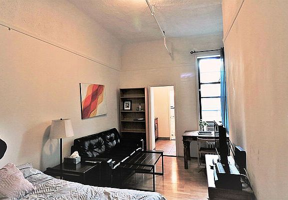 2nd image of 315 W 77th St #A2a