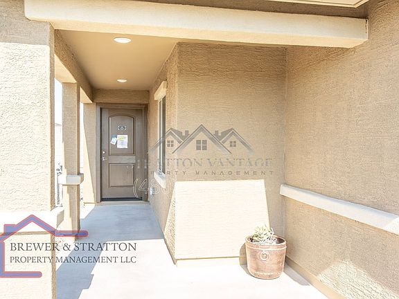 5th image of 4020 N Ghost Hollow Ave