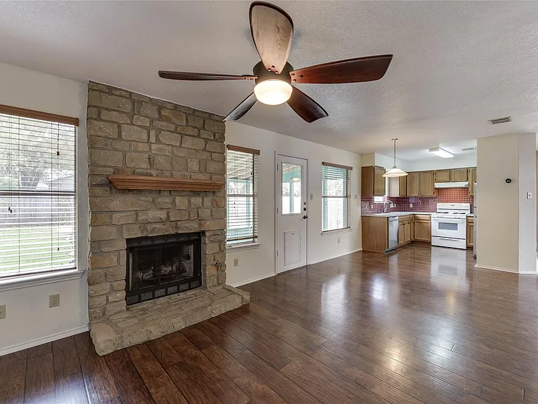 13210 Marrero Dr — Photo 13