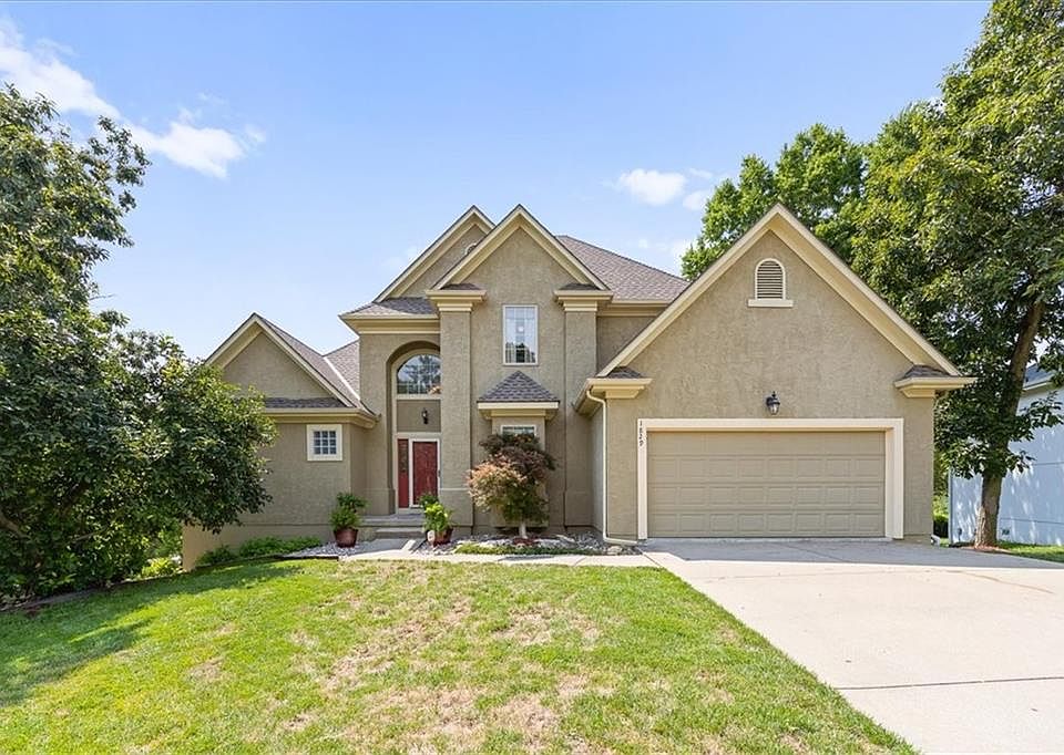 1st image of 1829 SW Twincreek Pl