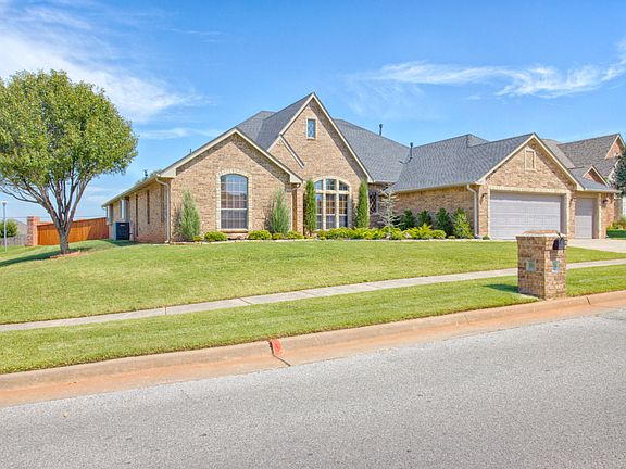3rd image of 9609 SW 30th St