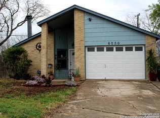 6530 Ridge Peak Dr, San Antonio, TX 78233