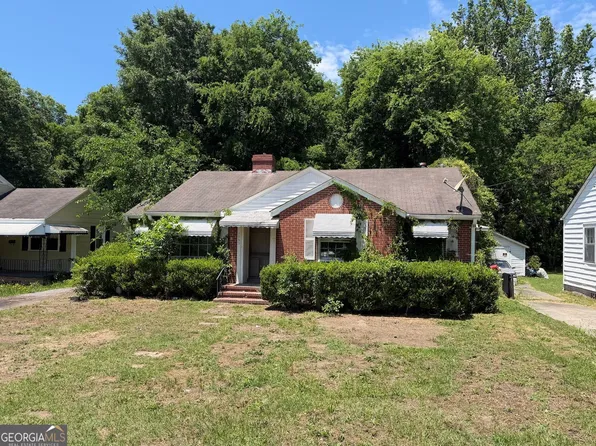 1095 Mimosa Dr, Macon, GA 31204