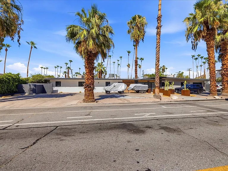 2080 S. Camino Real — Photo 31