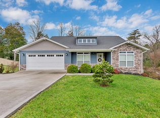 2431 Chimney Rock Ln, Knoxville, TN 37920