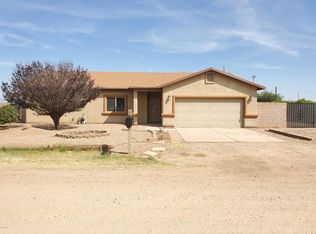 2452 N Calle Tercero, Huachuca City, AZ 85616