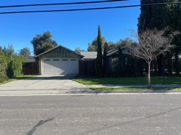 1420 Burrows Rd, Campbell, CA 95008