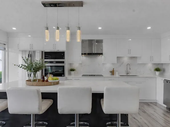 7955 122nd St #39, Surrey, BC V3W 4T4