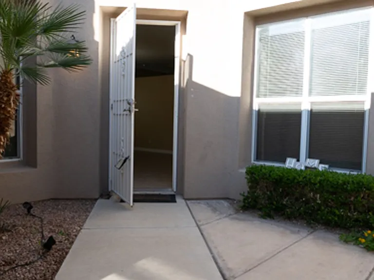 9205 Guggenheim Ct — Photo 28