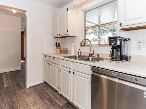 600 W Whitney Drive, Jupiter, FL 33458